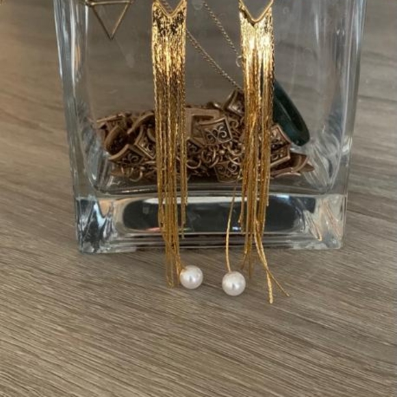 Tassel gold plated earrings. - Picture 2 of 2